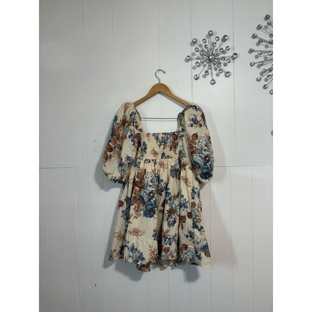 Abercrombie & Fitch Emerson Poplin Puff
Sleeve Mini Dress Cream Floral Sz M - Picture 5 of 6